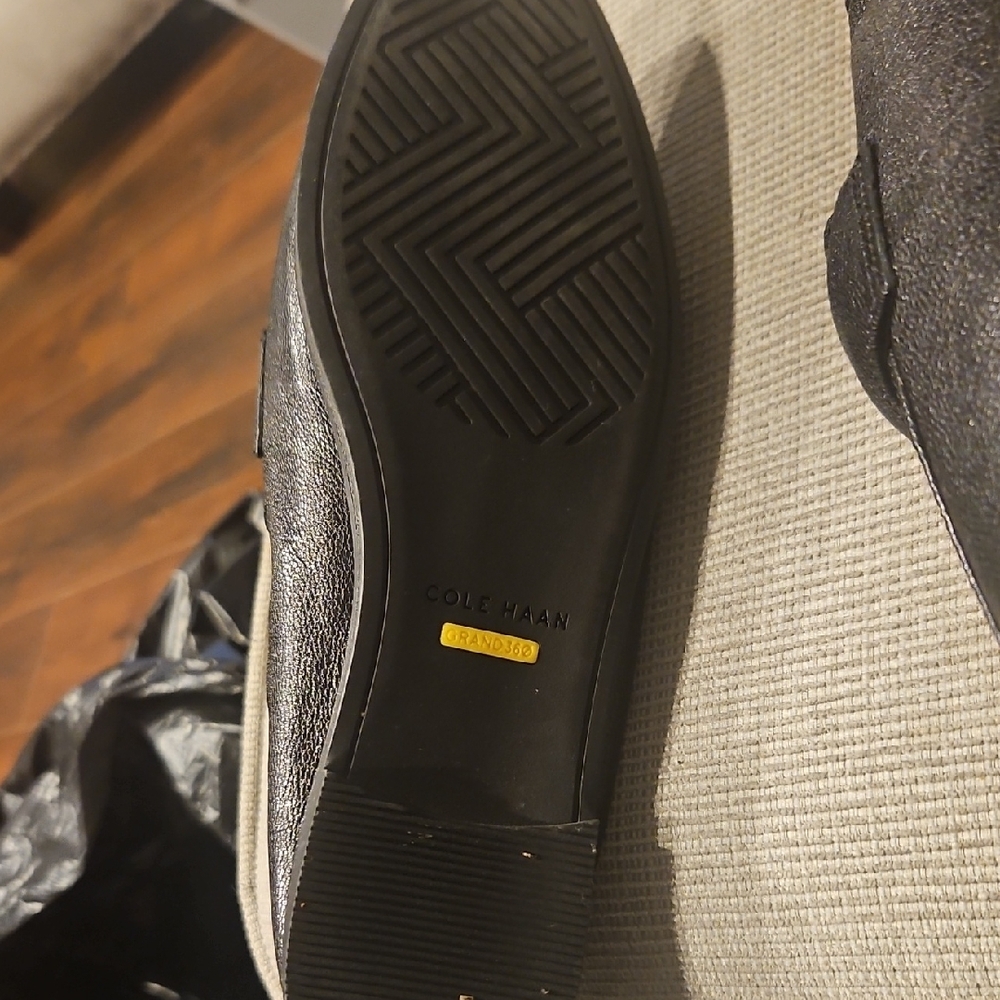 Cole Haan Women's Black Leather Loafers - Picture 3 of 3